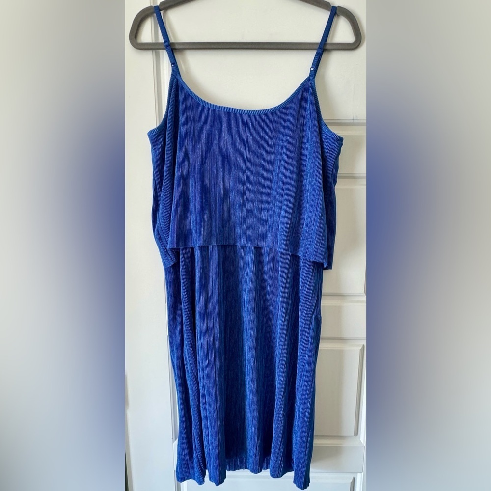 Alison Andrews Dress - Picture 3 of 3